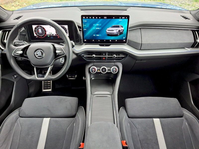 Škoda Kodiaq (2025) SportLine DSG 4x4 2,0TDi 142kW - fotka 5 z 35