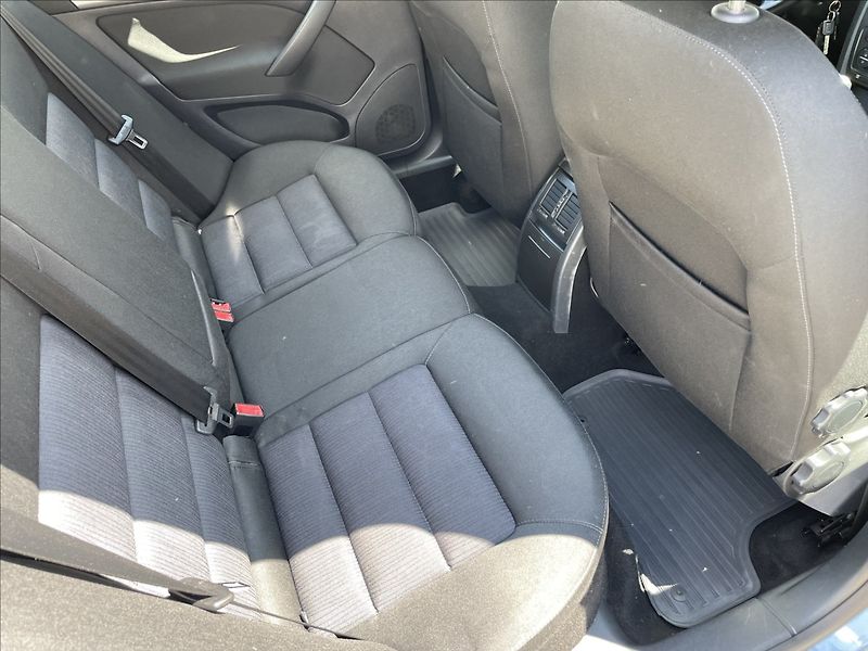 Škoda Octavia 2,0 TDI 103KW 4X4 ČR. - fotka 21 z 30