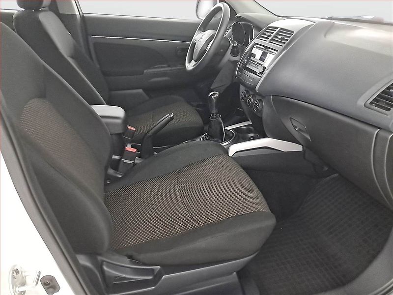 Mitsubishi ASX (2013) 1.6 MIVEC, Tempomat - fotka 9 z 15