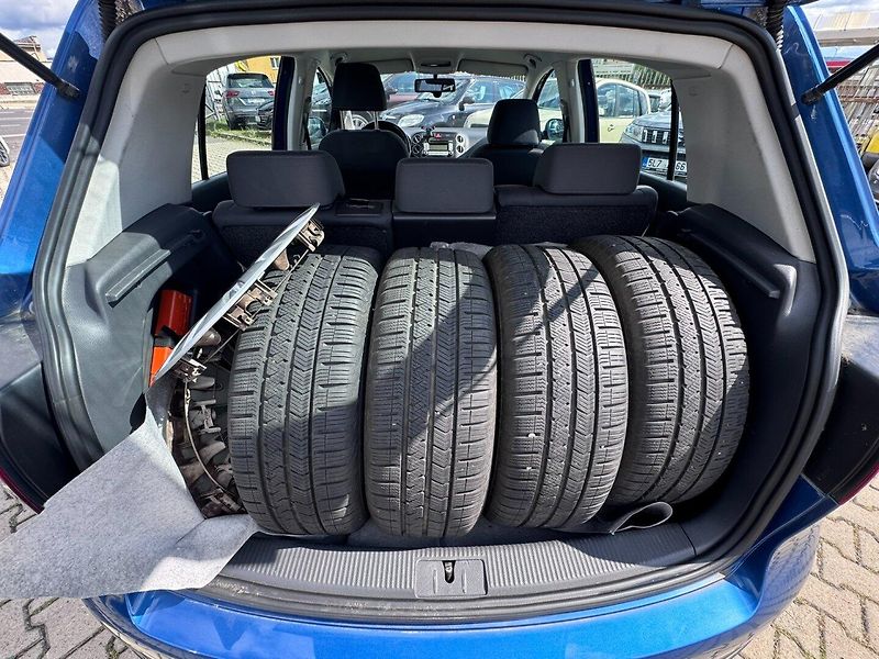 Volkswagen Golf Plus (2007) 1,9 TDI 77 KW TAŽNÉ ROZVODY - fotka 40 z 49