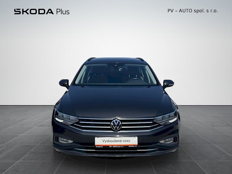 Volkswagen Passat (2022) 2.0 TDI 110 kW DSG Business - fotka 4 z 33