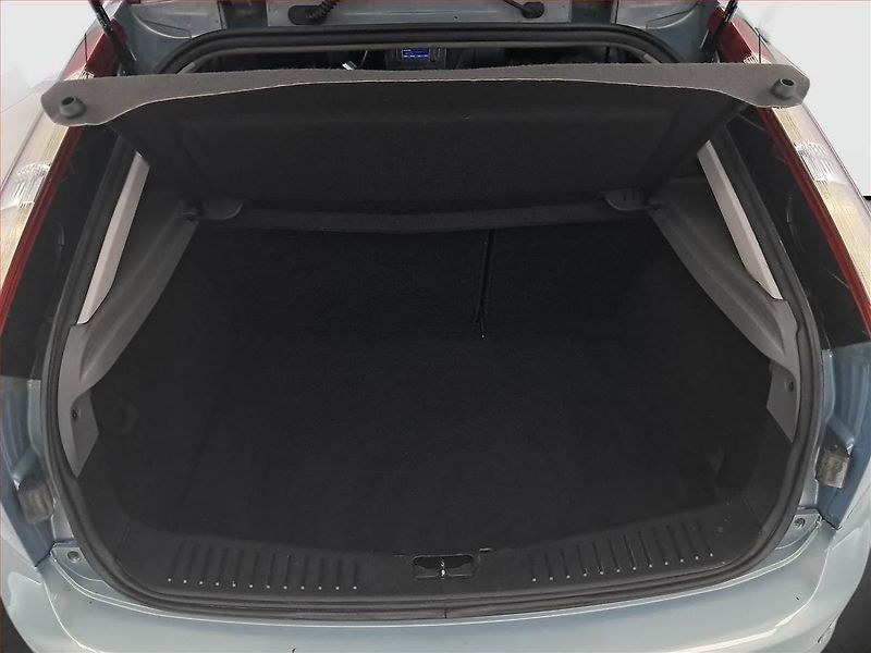 Ford Focus (2008) 1.8 TDCi, nová STK, CZ doklady - fotka 14 z 18