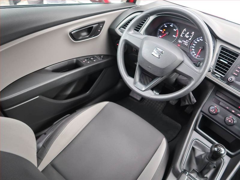 Seat Leon (2013) 1.6 TDI, po STK, jezdí výborně - fotka 7 z 15
