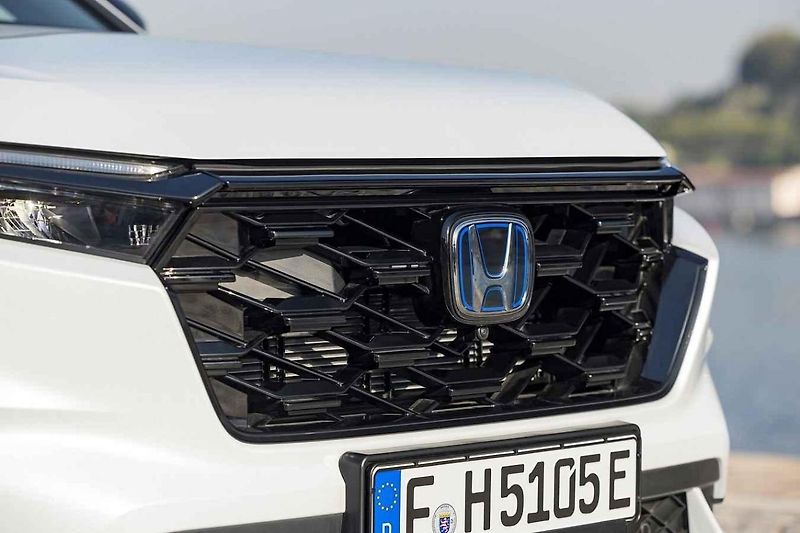 Honda CR-V v nové generaci během testů v Portu