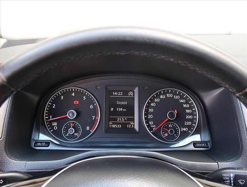 Volkswagen Caddy (2019) 1.4 TSI, 5Míst, ČR, 1Maj - fotka 11 z 19