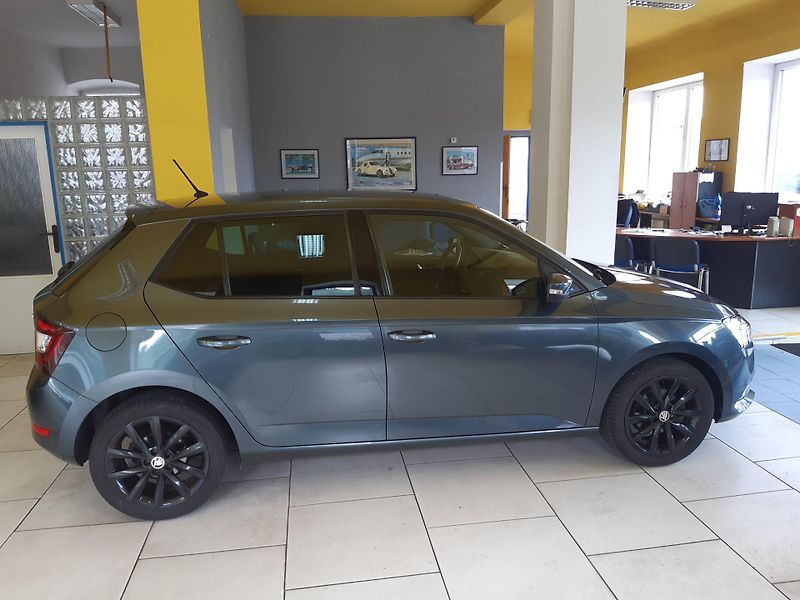 Škoda Fabia 1.0 i LED KAMERA zadáno !!! - fotka 7 z 26