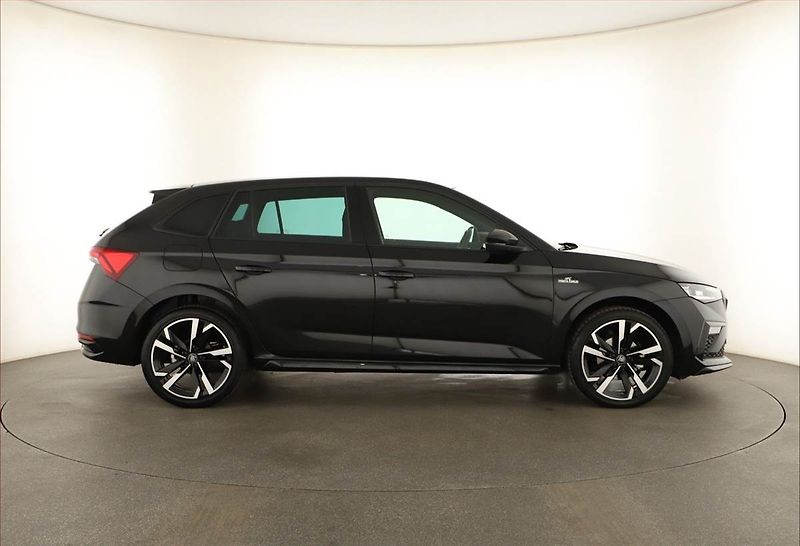 Škoda Scala (2025) 1.5 TSI, MONTE CARLO, AUTOMAT - fotka 6 z 20