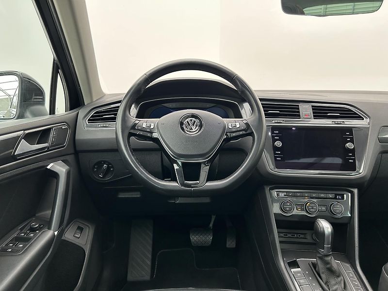 Volkswagen Tiguan 2.0 TDI 4x4 Highline DSG - fotka 5 z 34