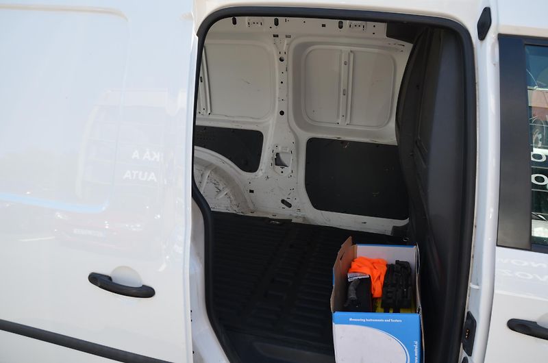 Volkswagen Caddy (2020) Max 2.0TDI90 4M 4x4 - fotka 7 z 15