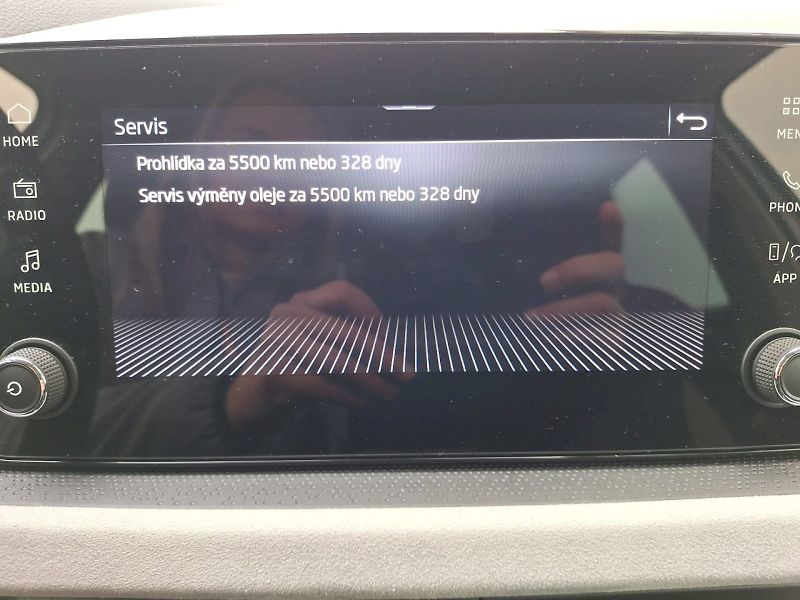 Škoda Kamiq (2024) 1.0TSI / 85 kW / 6MP / TOP SEL - fotka 21 z 29