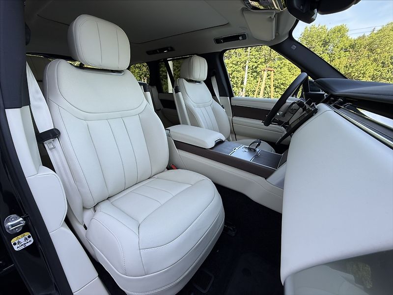 Land Rover Range Rover 3,0 HSE D350 - fotka 34 z 44