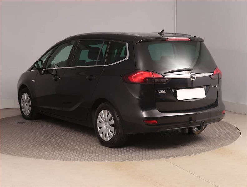 Opel Zafira (2013) 2.0 CDTI, Navi, Tempomat - fotka 4 z 15