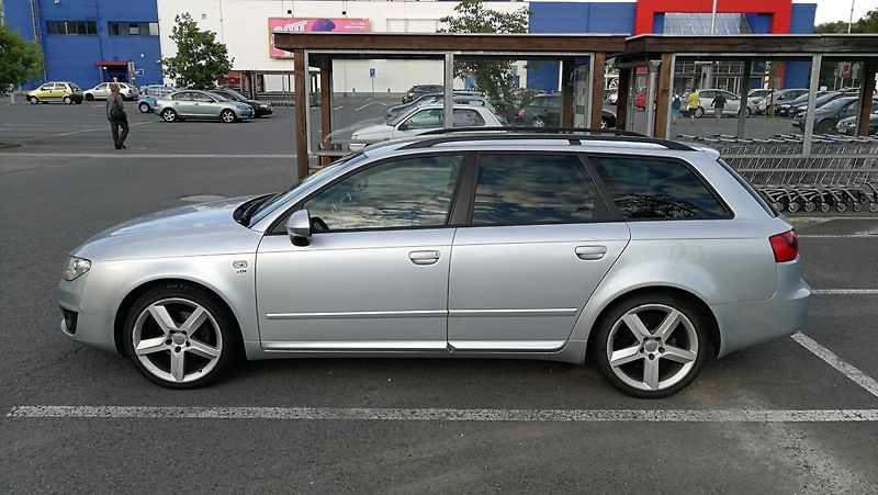 Seat Exeo 3R predni maska