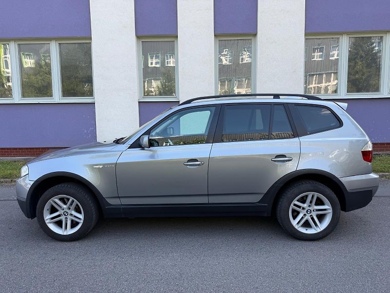 BMW X3 2,0 D xDrive / 130 kW /  - fotka 2 z 21