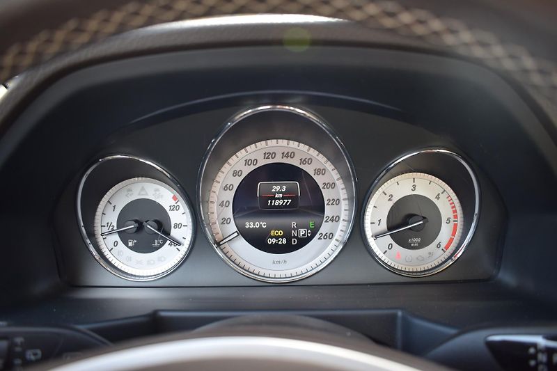 Mercedes-Benz GLK (2014) 350d 4M/vyhřívaná sedadla/Navi - fotka 34 z 43