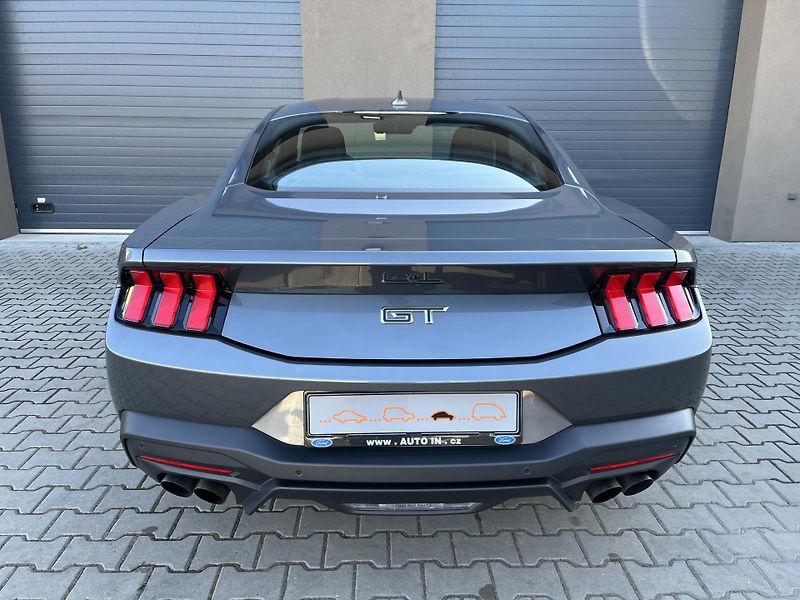 Ford Mustang (2024) 5.0 GT Perform 328 kW Man, DPH - fotka 9 z 46
