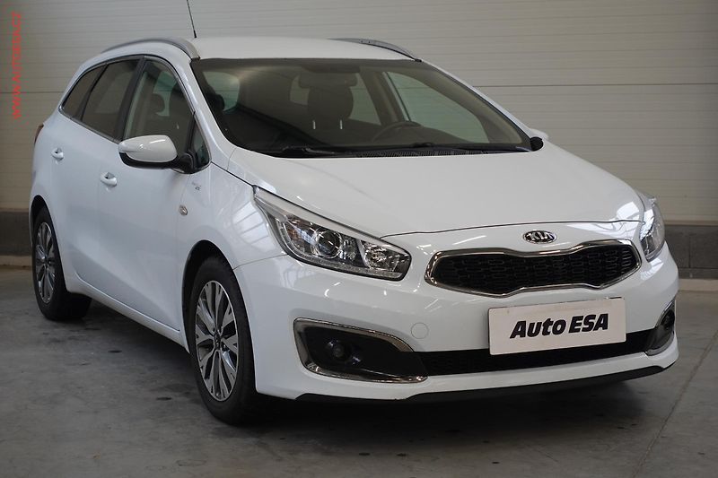 Kia Ceed (2016) 1.6CRDi, Navi, AC - fotka 1 z 23