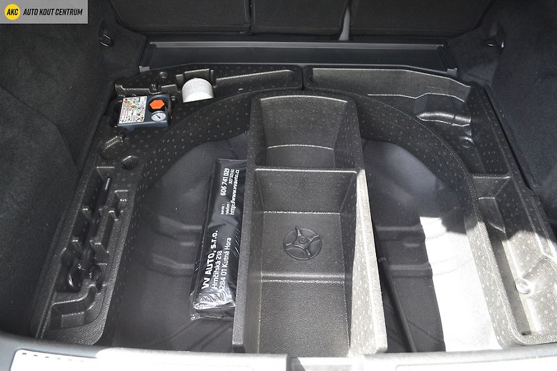 Renault Rafale esprit Alpine E-Tech full hybr - fotka 30 z 75