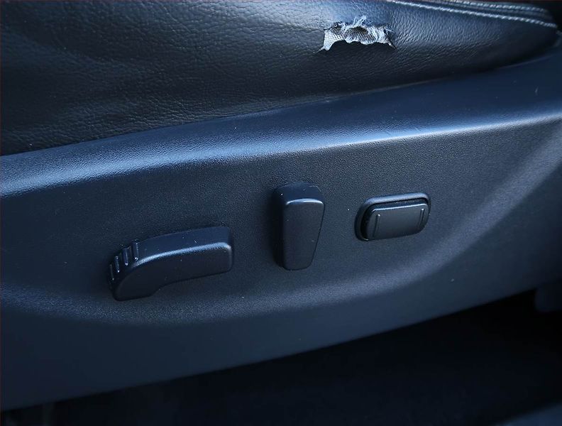 Nissan Navara (2019) 2.3 dCi - fotka 23 z 25