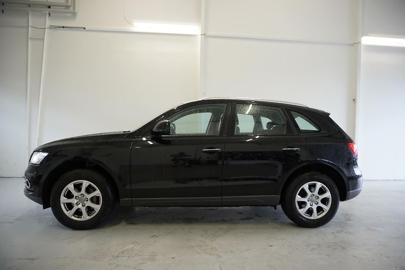 Audi Q5  2,0 TFSI QUATTRO AUT. - fotka 8 z 27