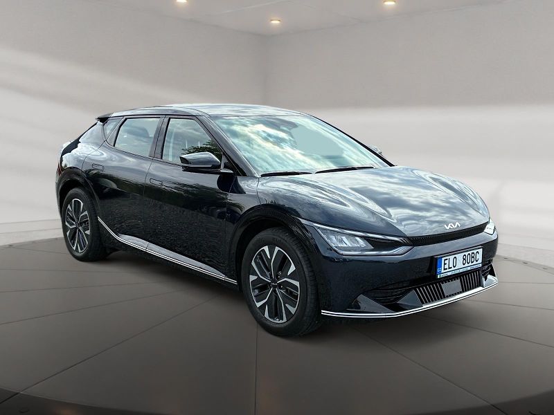 Kia EV6 (2022) EARTH 77kWh 168kW CZ DPH - fotka 3 z 11