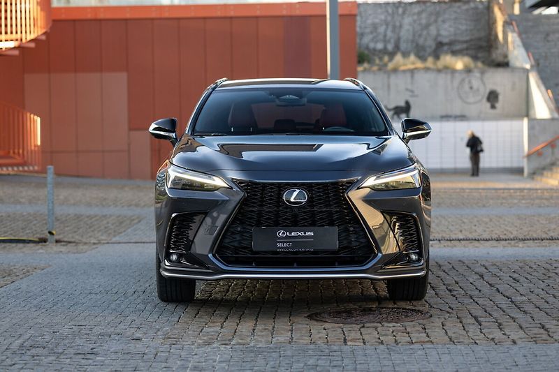 Lexus NX 350h 350H 2,5 HEV F SPORT TOP - fotka 2 z 36