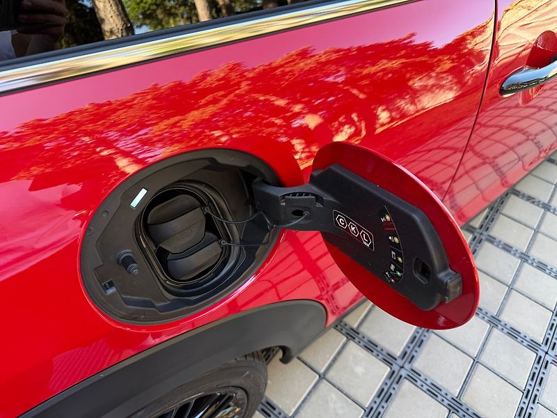 Mini Ostatní SE 135 kW ACC / Tepelné čerpad - fotka 9 z 31