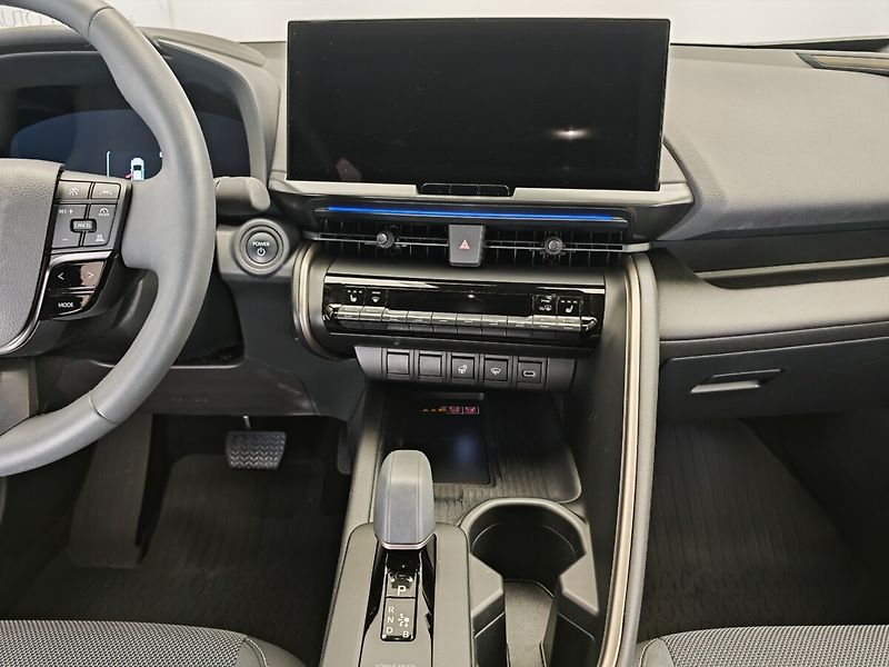 Toyota C-HR 2.0 Hybrid 4x4 Executive - fotka 16 z 44