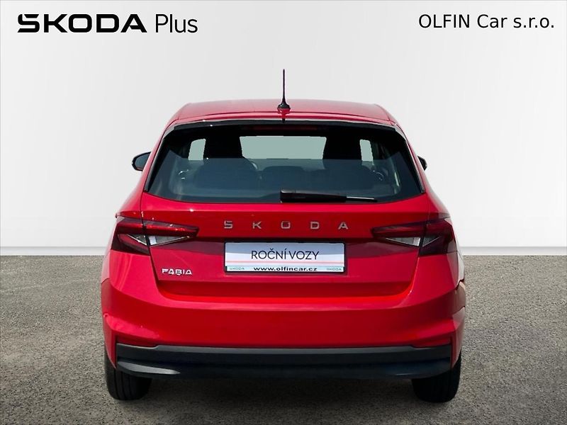 Škoda Fabia 1,0 TSi 70kW SELECTION  IV. - fotka 9 z 24