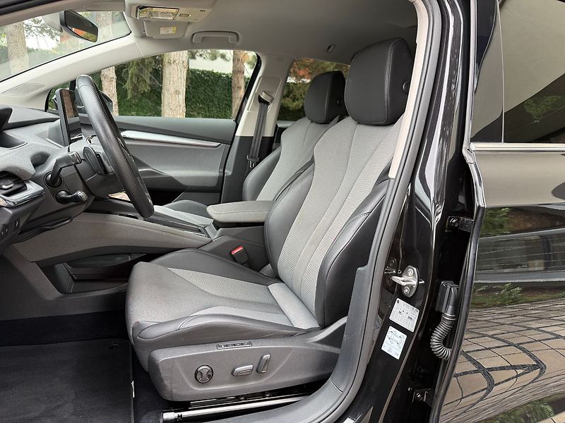 Škoda Enyaq 82 kWh/Tepelné čerpadlo/Tažné/ - fotka 14 z 44