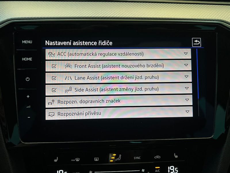 Volkswagen Passat - fotka 37 z 50
