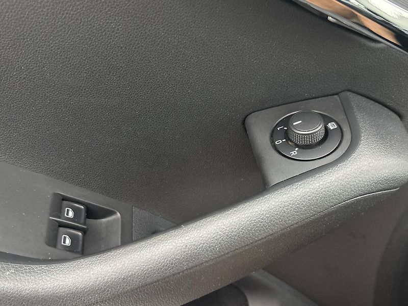 Škoda Octavia Ambition - fotka 21 z 28