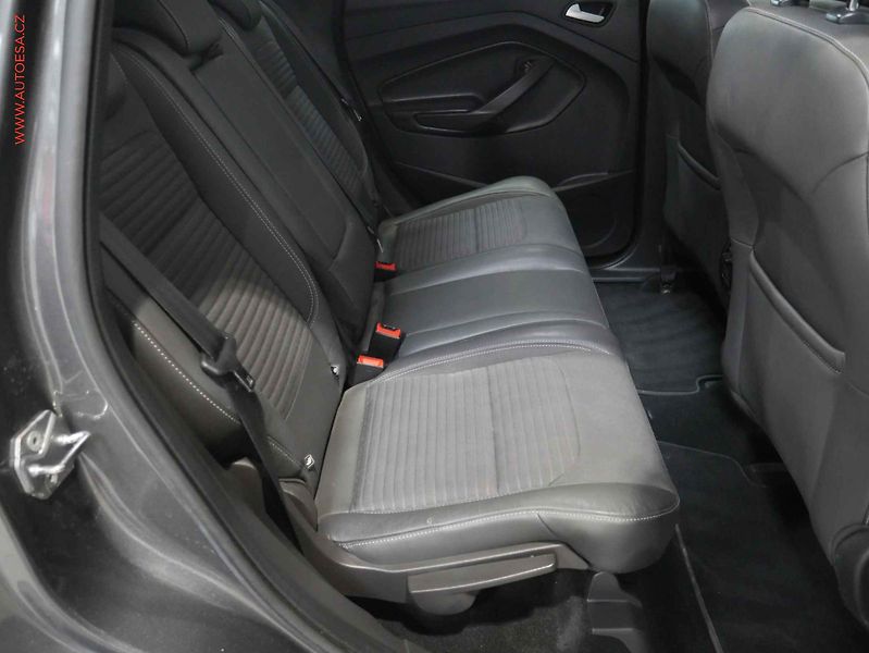 Ford Kuga (2017) 1.5TDCi, ČR, Navi, park.čidla - fotka 11 z 21