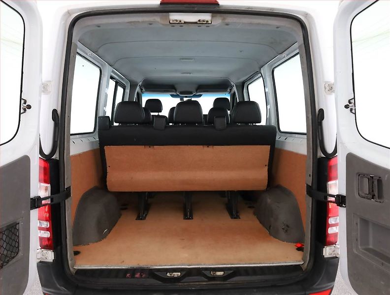 Mercedes-Benz Sprinter (2010) 211 CDI, Bus, 9Míst, ČR - fotka 12 z 12
