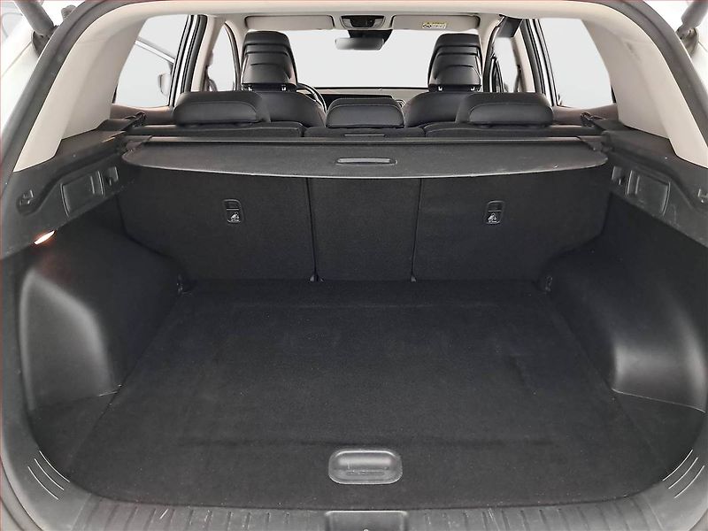 Kia Sportage (2023) Top 1.6 T-GDI MHEV - fotka 14 z 22