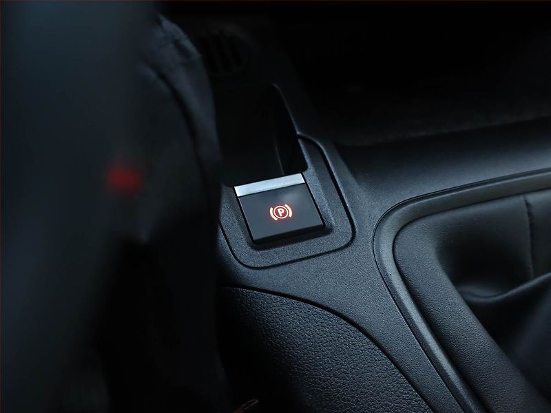 Citroën Berlingo (2022) Feel 1.5 BlueHDi, 5Míst, ČR - fotka 13 z 15