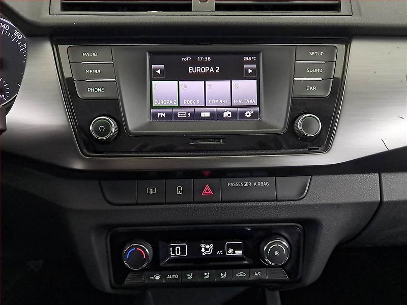 Škoda Fabia (2015) 1.4 TDI, Tempomat - fotka 12 z 15
