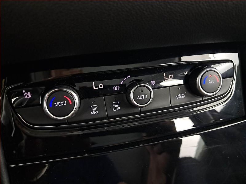Opel Grandland X (2019) 1.2 Turbo, Serv.kniha - fotka 16 z 20