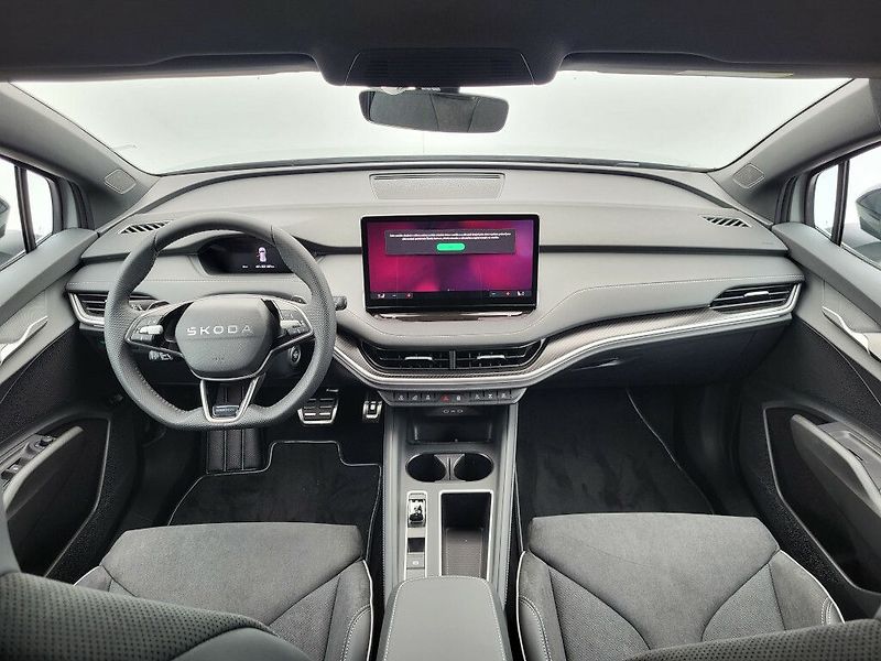Škoda Elroq Sportline 85 82kWh 210kW - fotka 7 z 35
