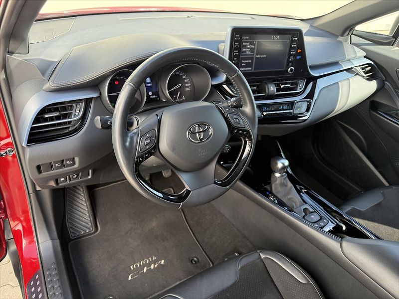 Toyota C-HR 2,0 Selection Black Alcantara - fotka 7 z 20
