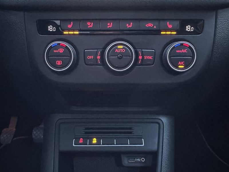 Volkswagen Tiguan (2015) 1.4TSi 92kW Lounge Navi Kamera - fotka 7 z 49
