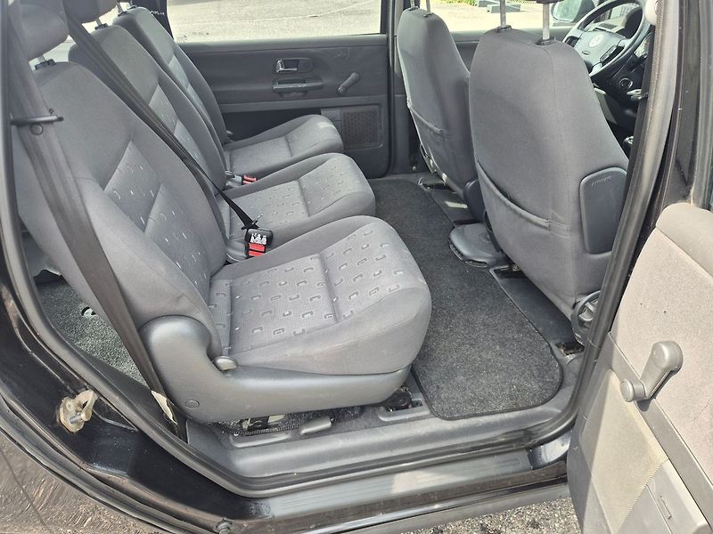Volkswagen Sharan 1.9TDi 96kW,nová STK,7míst,DPH - fotka 17 z 25