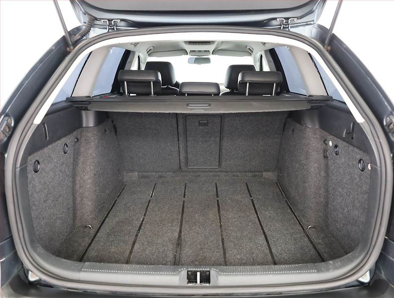 Škoda Octavia (2005) 2.0 TDI, Automat, po STK - fotka 12 z 12