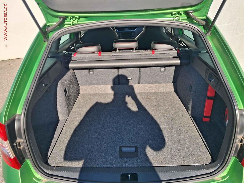 Škoda Octavia (2016) 2.0 TSi, RS, TZ, bixen, navi - fotka 7 z 18