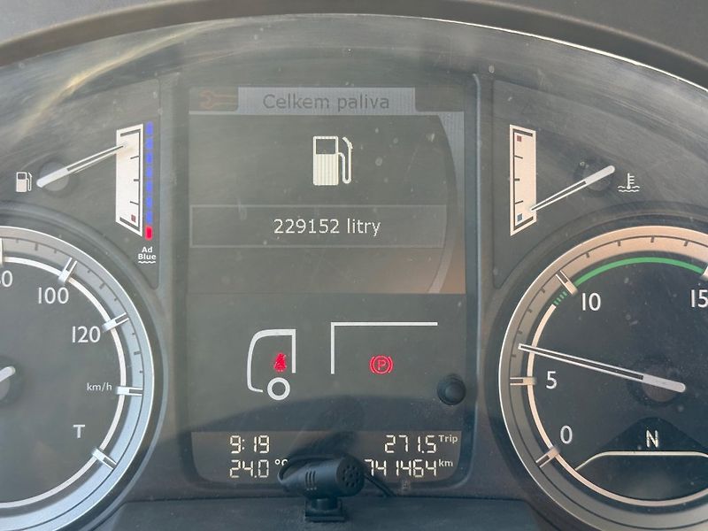 DAF XF460 SC EURO 6 - fotka 15 z 16
