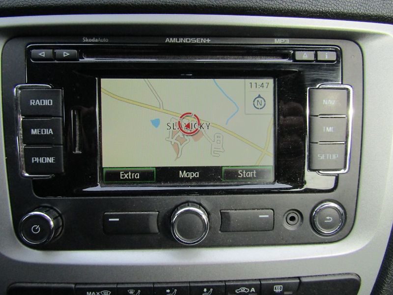 Škoda Octavia (2013) 1.6 TDI 77kW NAVIGACE - fotka 32 z 38