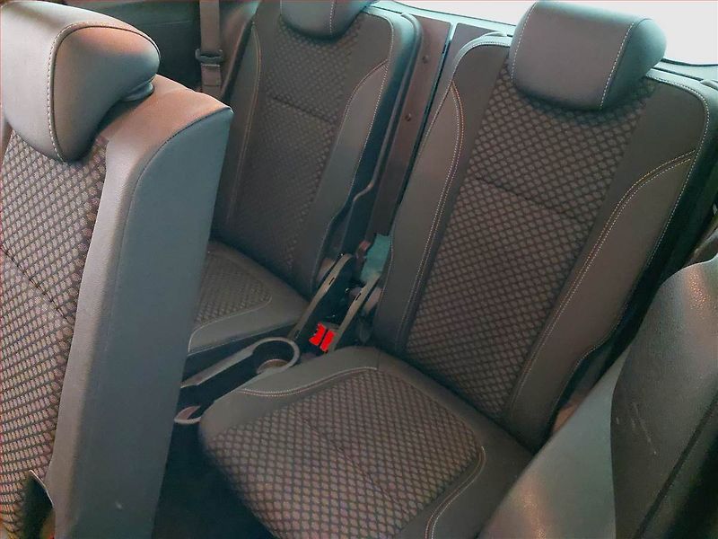 Opel Zafira (2019) 2.0 CDTI, 7 míst, ČR,1.maj - fotka 18 z 19