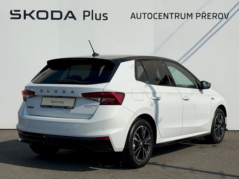 Škoda Fabia (2025) 1.0 TSI 85kW Monte Carlo - fotka 2 z 35