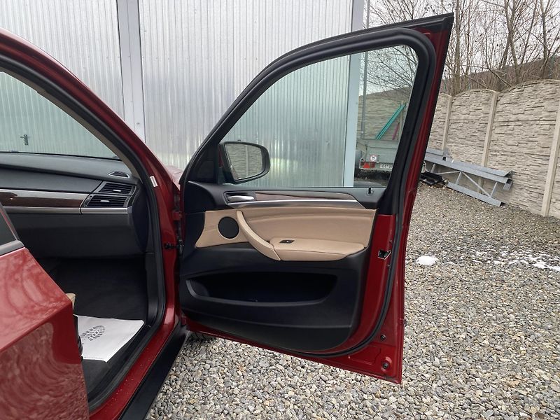 BMW X5 3.0TDi 4x4 235PS CZ TOP STAV!! - fotka 133 z 169