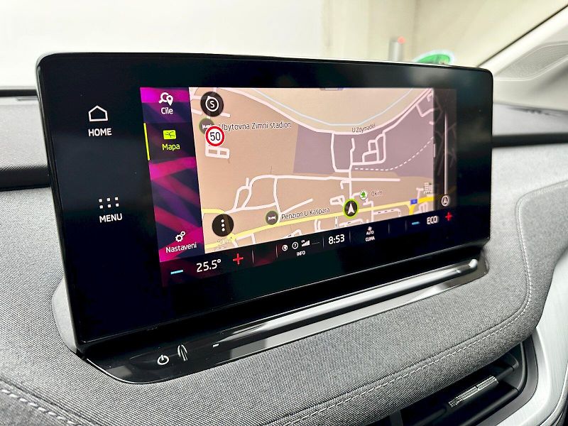 Škoda Enyaq (2023) 55 kWh Studio SoH 91% - fotka 14 z 23